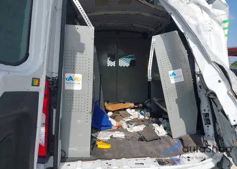 2020 Ford Transit-250 z USA, uszkodzony, nr VIN 1FTBR1C81LKA60044